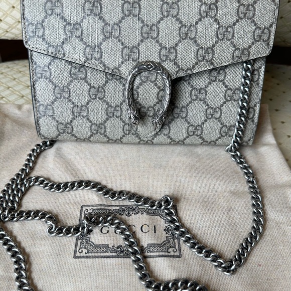 Gucci Dionysus GG Chain Wallet - Picture 4 of 12